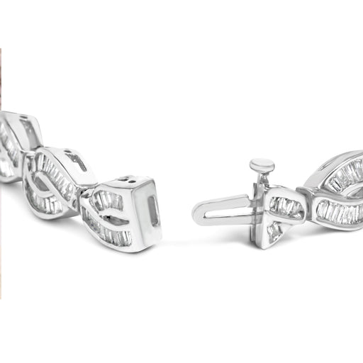 Bids.com 14K White Gold 2.00 Cttw Channel Set Baguette Diamond Vintage Style Link Bracelet (G-H Color, SI1-SI2 Clarity) - 7.25" Bracelets