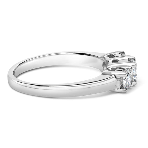 Bids.com 14K White Gold  3/4 Cttw Lab Grown Diamond 3 Stone Ring Band (F-G Color, VS2-SI1 Clarity)- Size 7 Rings