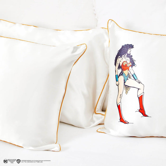 Kitsch - Wonder Woman X Kitsch Satin Pillowcase - Believe In Wonder