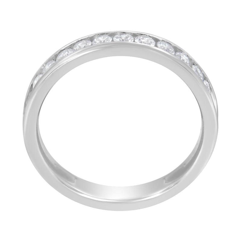 Bids.com 14K White Gold 1/2 cttw Diamond Band Ring (I-J Color, I2-I3 Clarity) - Size 7 Rings