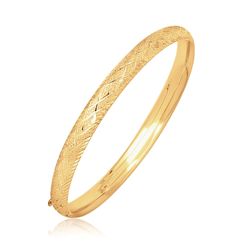 Bids.com 14k Yellow Gold Diamond Carved Bangle (6.00 mm) Bracelets