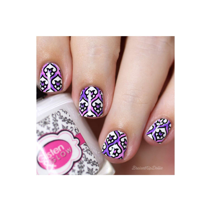 UberChic Beauty Collection 25 Stamping Plate