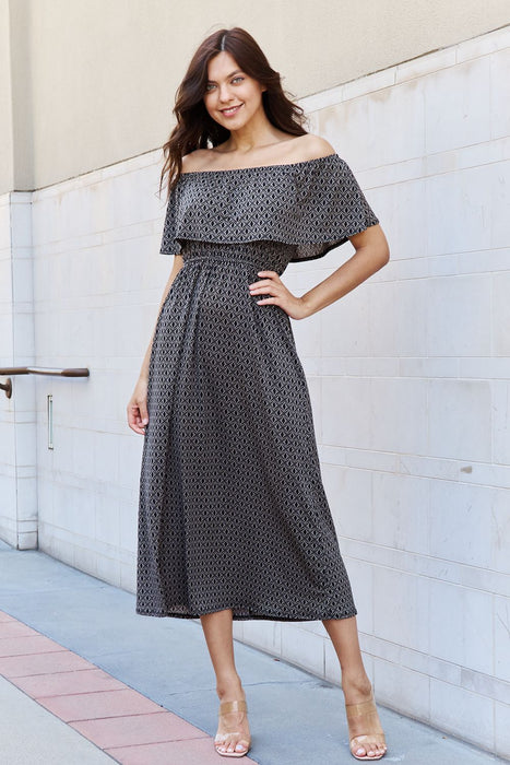 E Luna My Best Angle Geometric Pattern Off The Shoulder Midi Dress in Black