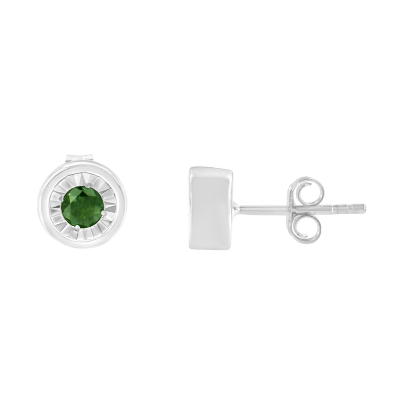 Bids.com .925 Sterling Silver 1/4 Cttw Round Brilliant-Cut Green Diamond Miracle-Set Stud Earrings (Fancy Color-Enhanced, I1-I2 Clarity) Earrings
