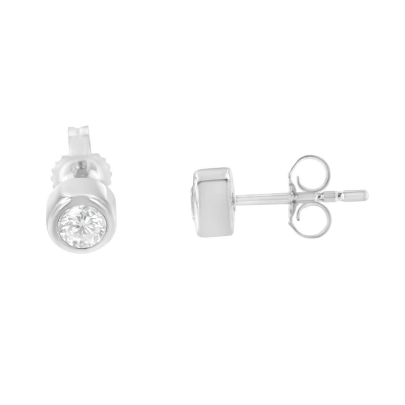 Bids.com 10K White Gold 0.30 Cttw Round Brilliant-Cut Near Colorless Diamond Bezel-Set Stud Earrings (H-I Color, I1-I2 Clarity) Earrings