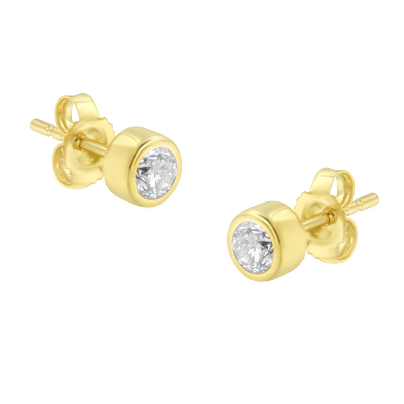Bids.com 10K White Gold 0.30 Cttw Round Brilliant-Cut Near Colorless Diamond Bezel-Set Stud Earrings (H-I Color, I1-I2 Clarity) Earrings