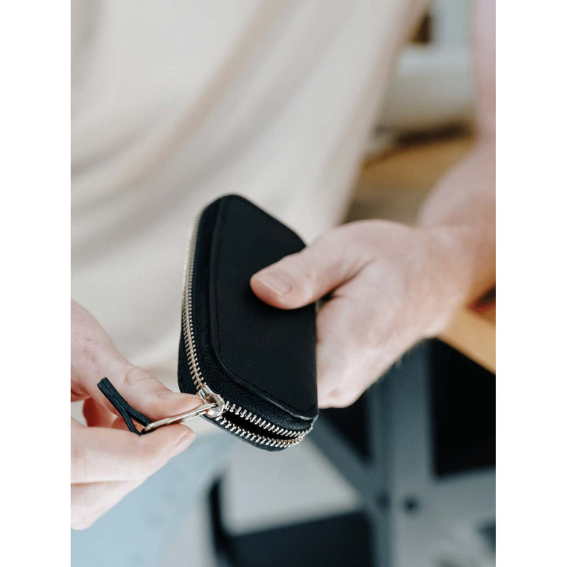 Supply The Leather Travel Case Accessories