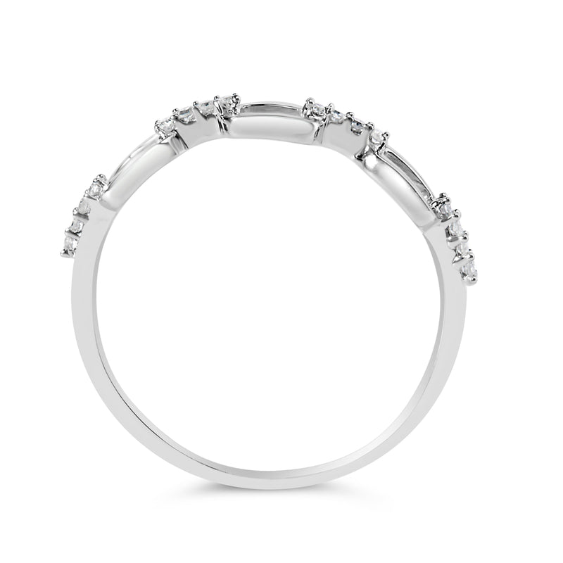 Bids.com .925 Sterling Silver Diamond Accent Paperclip Band Ring (I-J Color, I2-I3 Clarity) - Ring Size 6 Rings