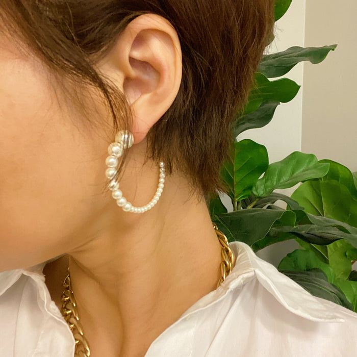 Gradation Bauble Hoop Earrings