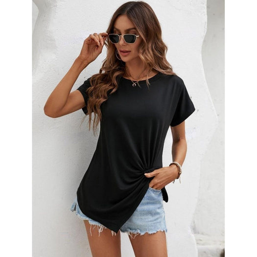 Asymmetric Hem Round Neck T-Shirt