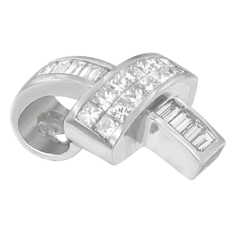 Bids.com 14K White Gold 2 cttw Princess and Baguette Cut Diamond Ribbon Pendant Necklace (H-I, SI-SI2) Necklaces