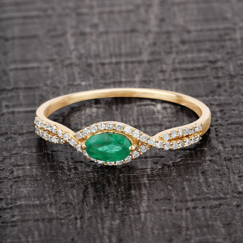 Bids.com 0.32 Carat Genuine Zambian Emerald and White Diamond 14K Yellow Gold Ring Rings