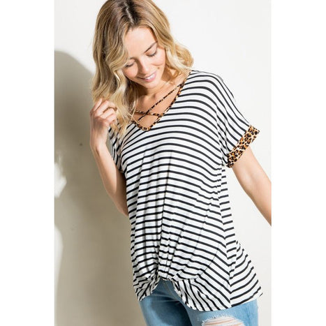 STRIPE ANIMAL V NECK LOOSE TOP