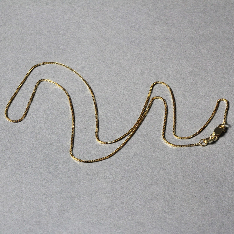 Bids.com 14k Yellow Gold Classic Box Chain 0.7mm Necklaces