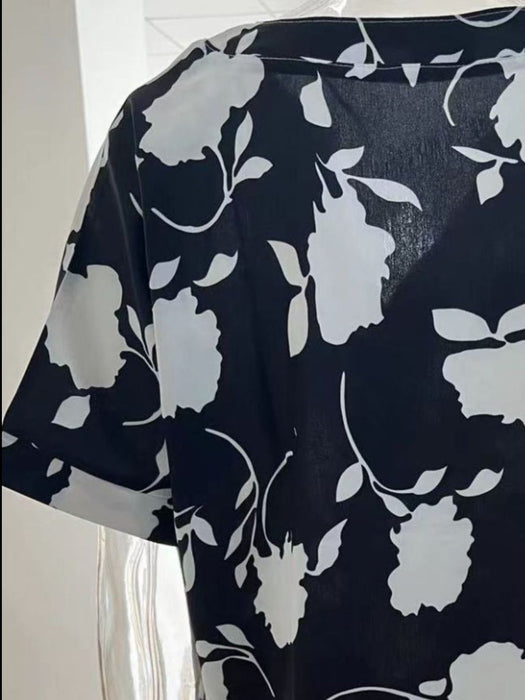 Printed Notched Short Sleeve Blouse