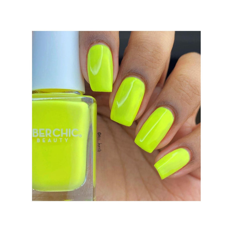 UberChic Beauty Come On Pretty Mama - Polish Regular Polish