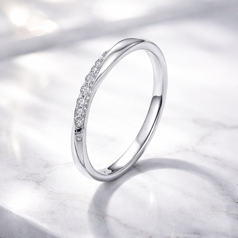 Bids.com 925 Sterling Silver Pavé Set CZ Platinum Plated Ring Size 6 for Women Rings