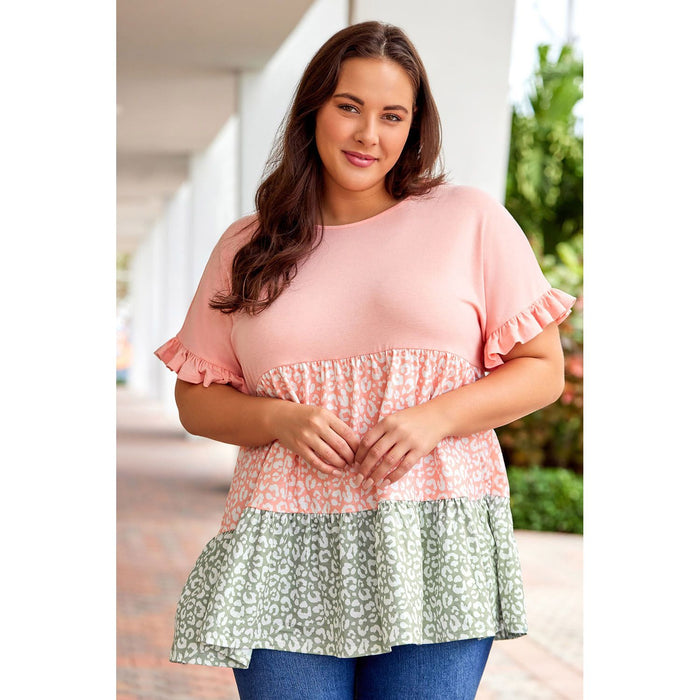 Ruffled Short Sleeve Leopard Splicing Flowy Plus Size Top