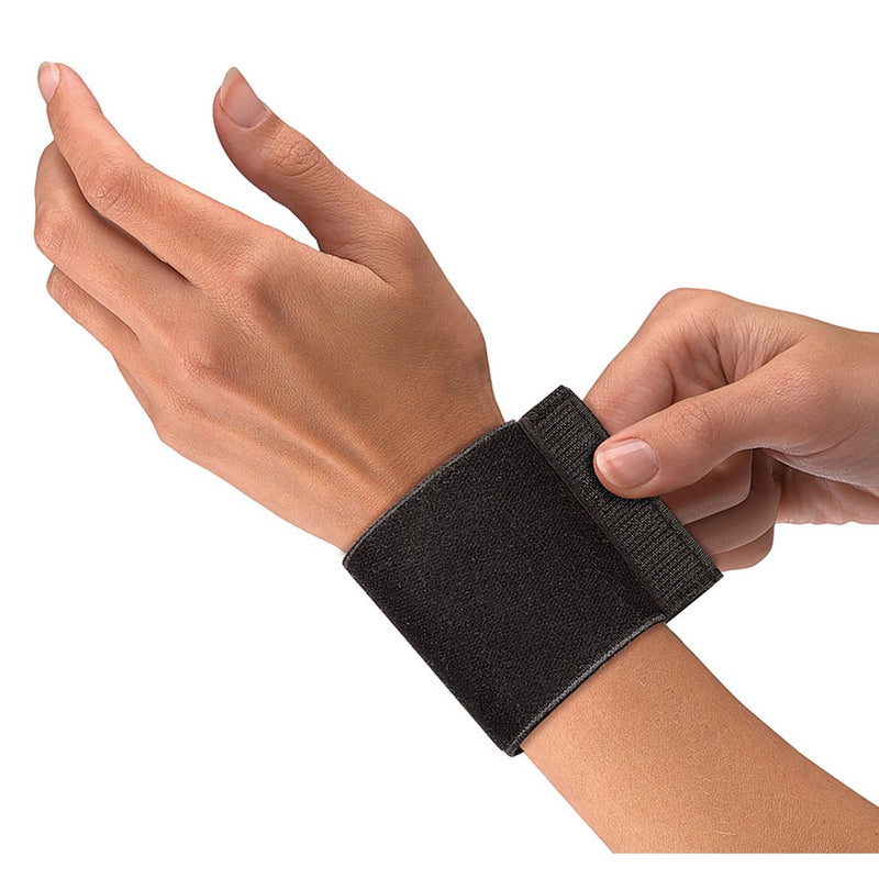 Mueller Mueller Elastic Wrist Support With Loop - Black Camera Stabilizers & Supports