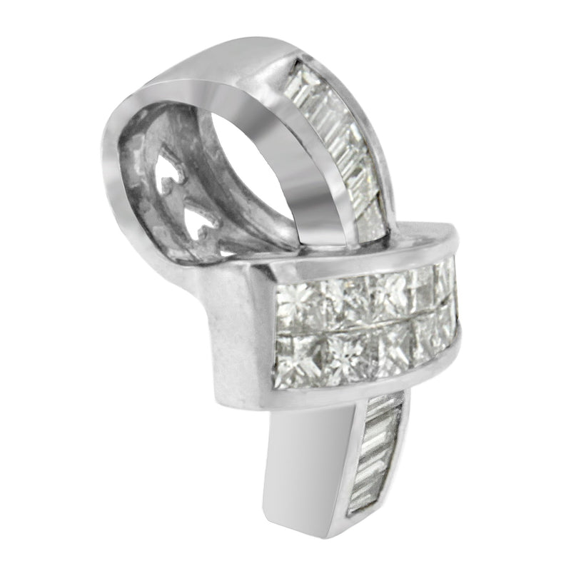 Bids.com 14K White Gold 2 cttw Princess and Baguette Cut Diamond Ribbon Pendant Necklace (H-I, SI-SI2) Necklaces