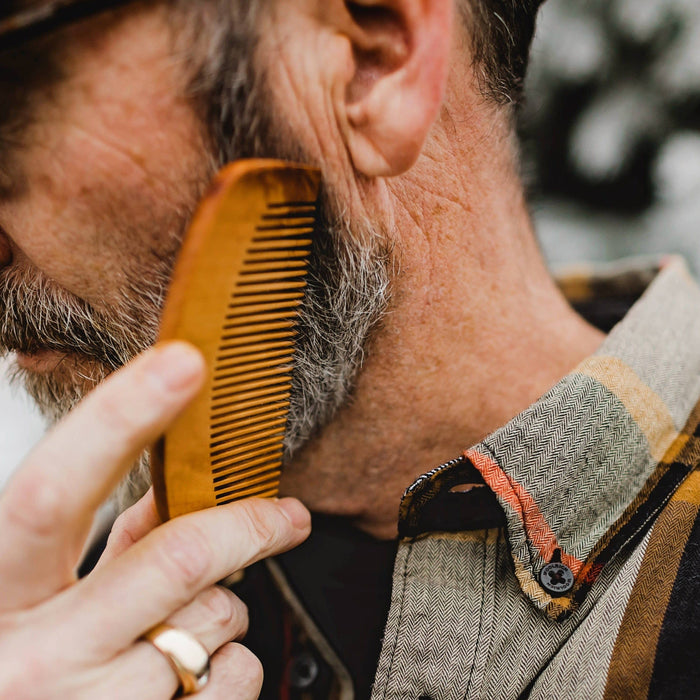 Holder Handmade - Wood Beard Comb