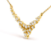 Bids.com 14K Yellow Gold 1/2 Cttw Diamond Scattered "V" Necklace (I-J Color, SI2-I1 Clarity) - 18" Inches Necklaces