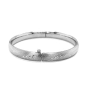 Bids.com Classic Floral Carved Bangle in 14k White Gold (8.0mm) Bracelets