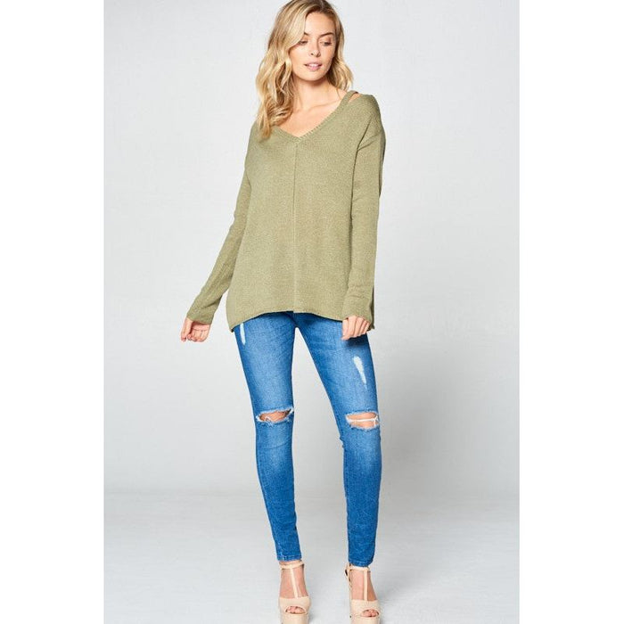 SOLID LIGHT KNIT V NECK SWEATER