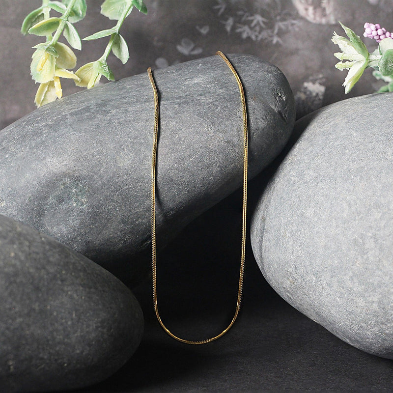 Bids.com 14k Yellow Gold Round Snake Chain 0.9mm Necklaces
