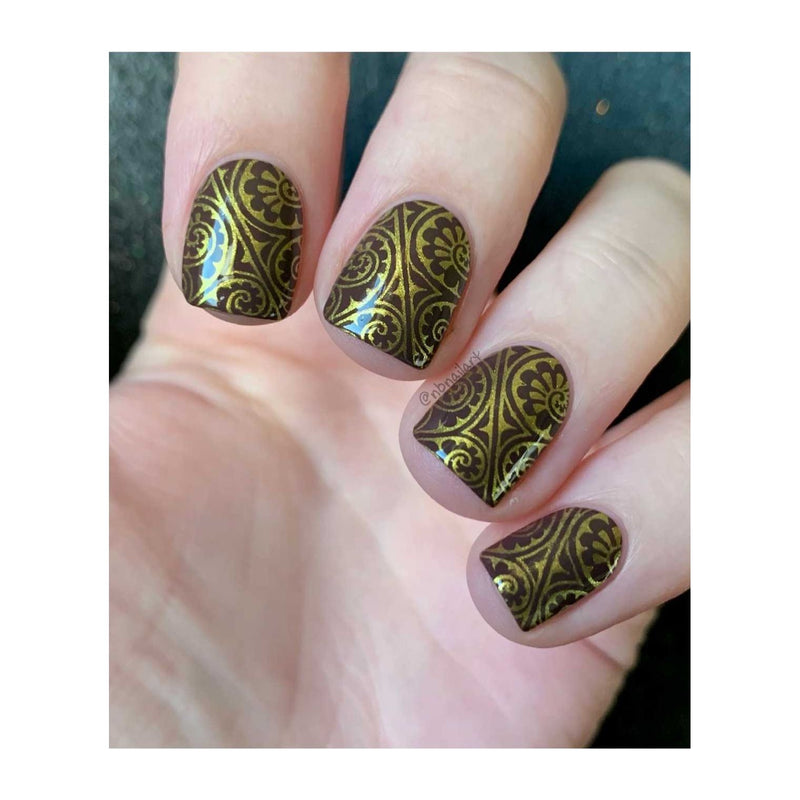 UberChic Beauty Art Nouveau Stamping Plate