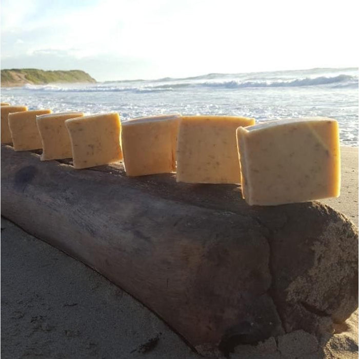 Holistic Energy Flow - Anti-Aging Gold Sea Moss Soap