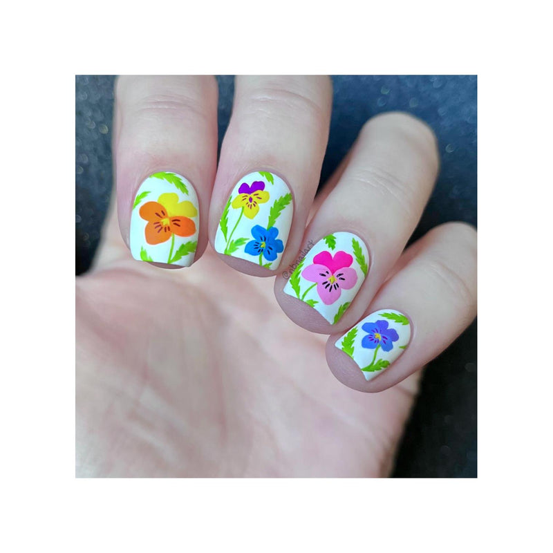UberChic Beauty Floral Embrace Stamping Plate