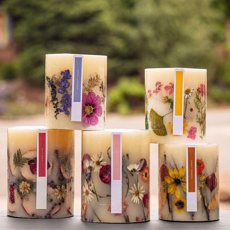 Rosy Rings Honey Tobacco Small Round Botanical Candle Small Botanical Candle