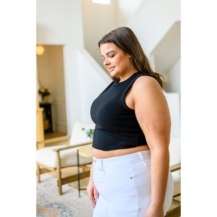 Best Friends Cropped Tank in Black