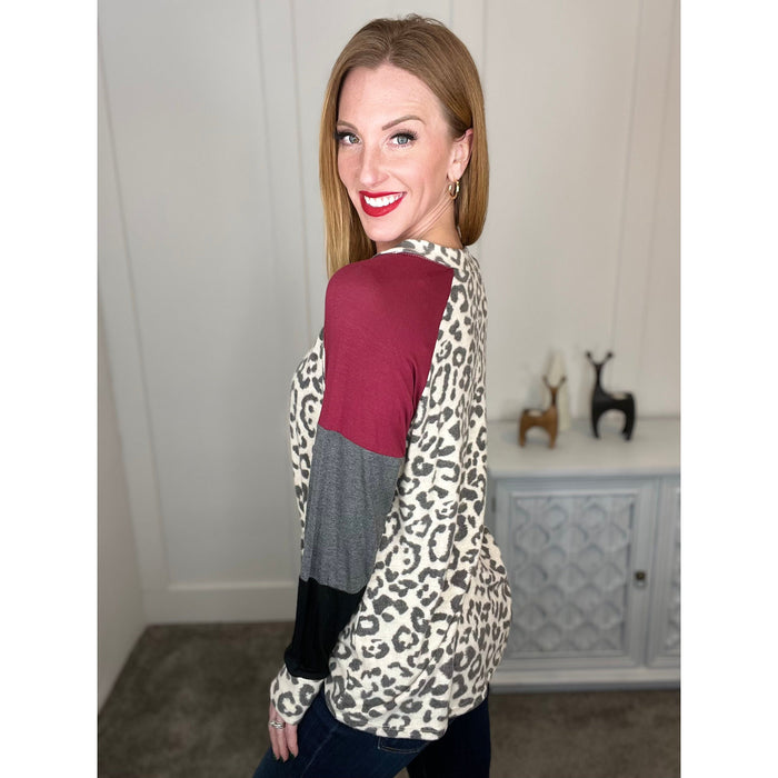 Hacci Brushed Leopard Top in Oatmeal