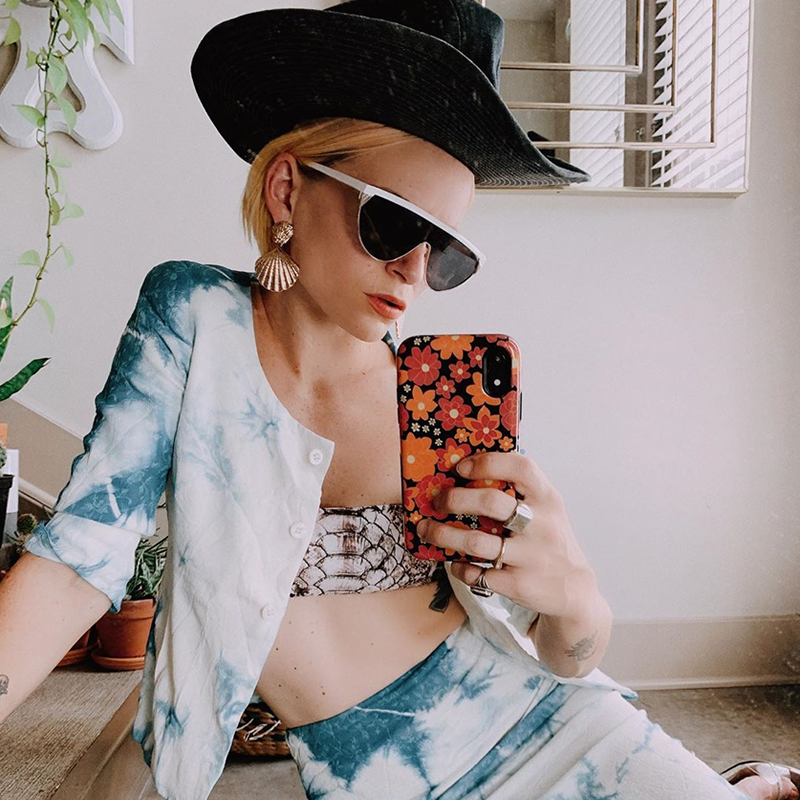 zeroUV Retro Futuristic Flat Top Mono Shield Blade Sunglasses C953 Sunglasses