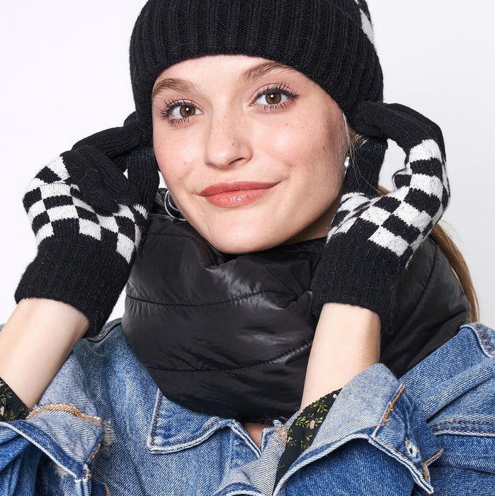 Checkered Cozy Gloves