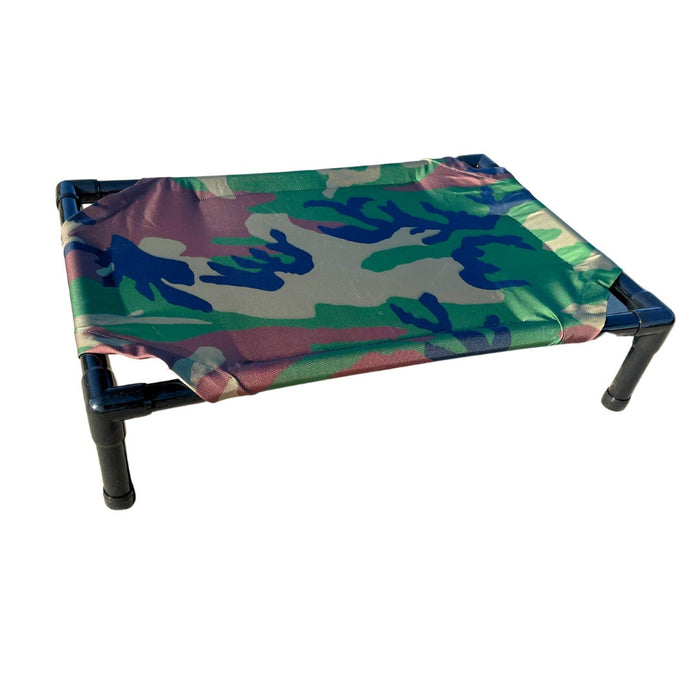 Hide 'n Seek Dog Bed in Woodland Camo