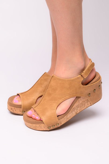 Wedge Sandals in Caramel Smooth