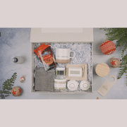 Lizush Sending a BIG hug Luxury Gift Spa Set - Full on Pampering Gift set for Valentines