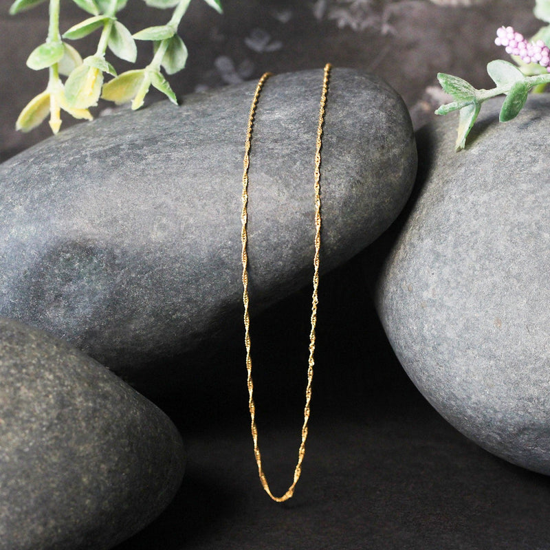 Bids.com 14k Yellow Gold Singapore Chain 0.8mm Necklaces