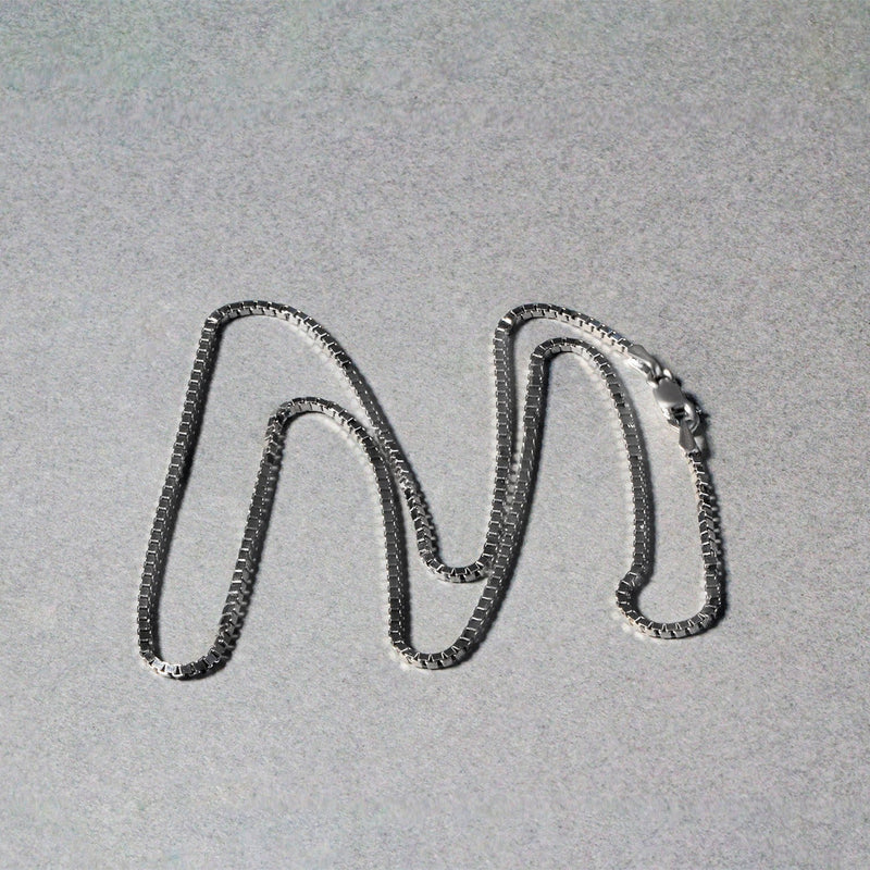 Bids.com 14k White Gold Classic Box Chain 1.4mm Necklaces