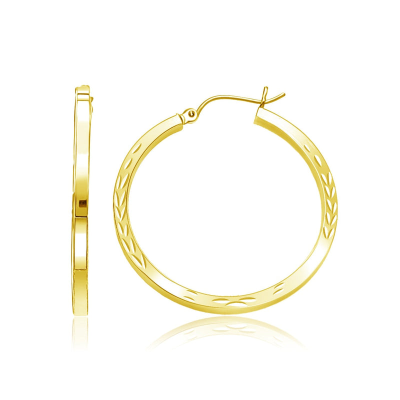 Bids.com 14k Yellow Gold Diamond Cut Hoop Earrings Earrings