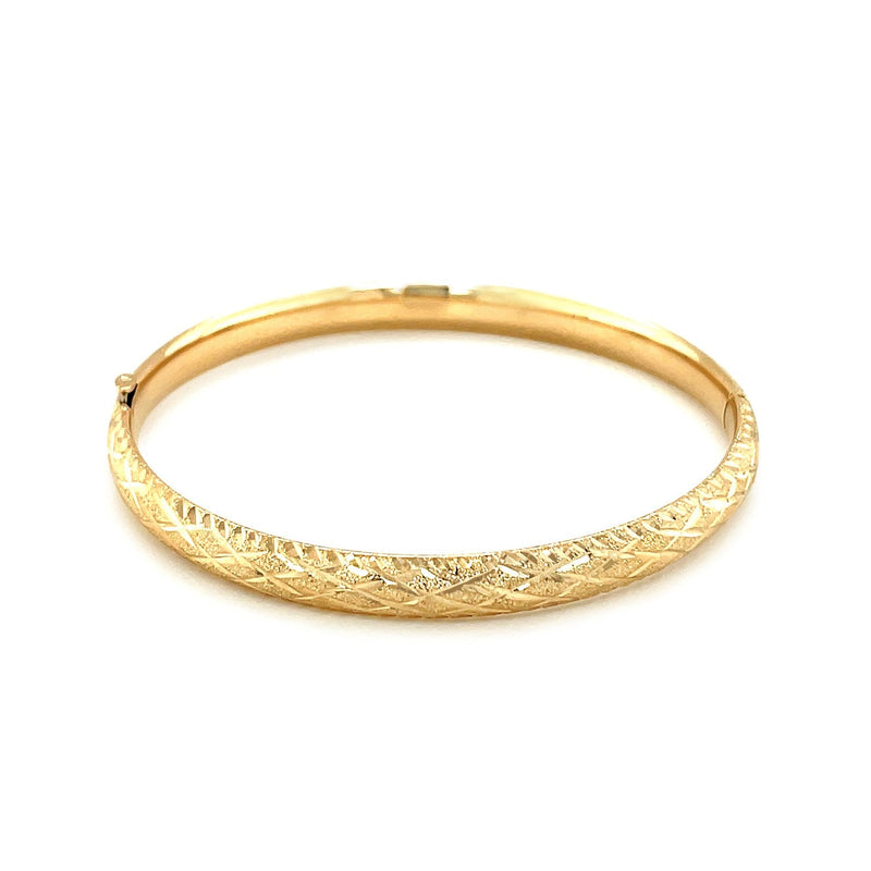 Bids.com 14k Yellow Gold Diamond Cut Design Dome Motif Children's Bangle Bracelets