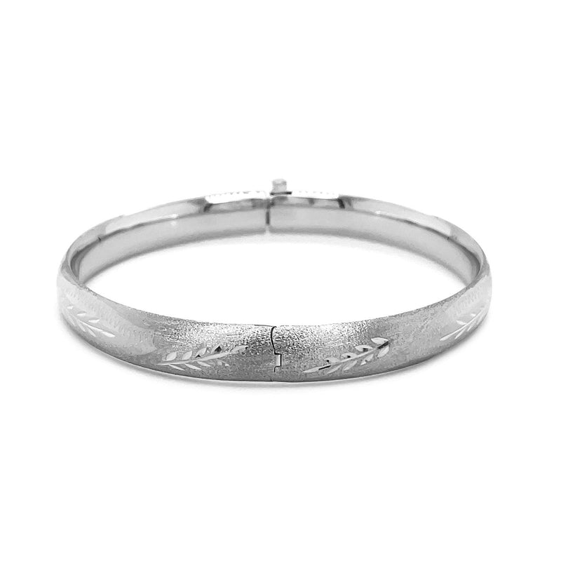 Bids.com Classic Floral Carved Bangle in 14k White Gold (8.0mm) Bracelets