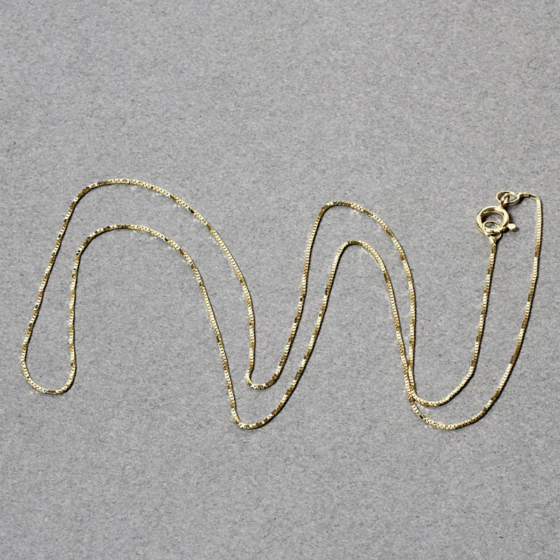 Bids.com 14k Yellow Gold Classic Box Chain 0.45mm Necklaces