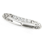 Bids.com 14k White Gold Antique Style Curved Diamond Wedding Band (1/10 cttw) Rings