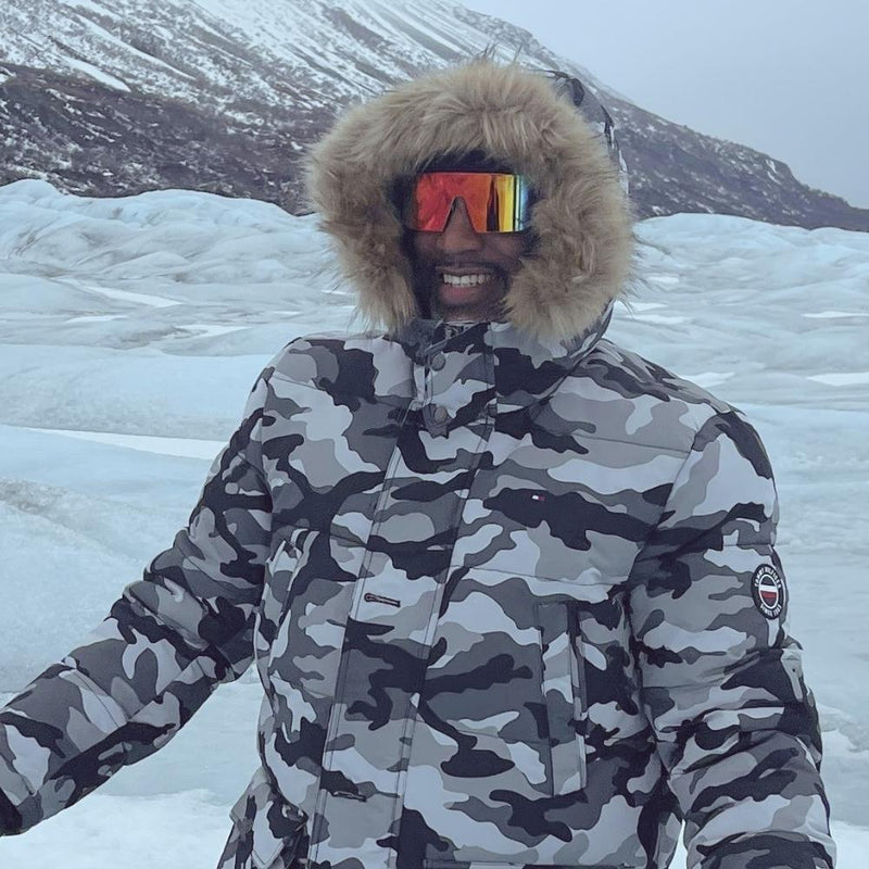 zeroUV 80s Retro Wrap Around One Piece Futuristic Sunglasses D305 Glasses / Sunglasses