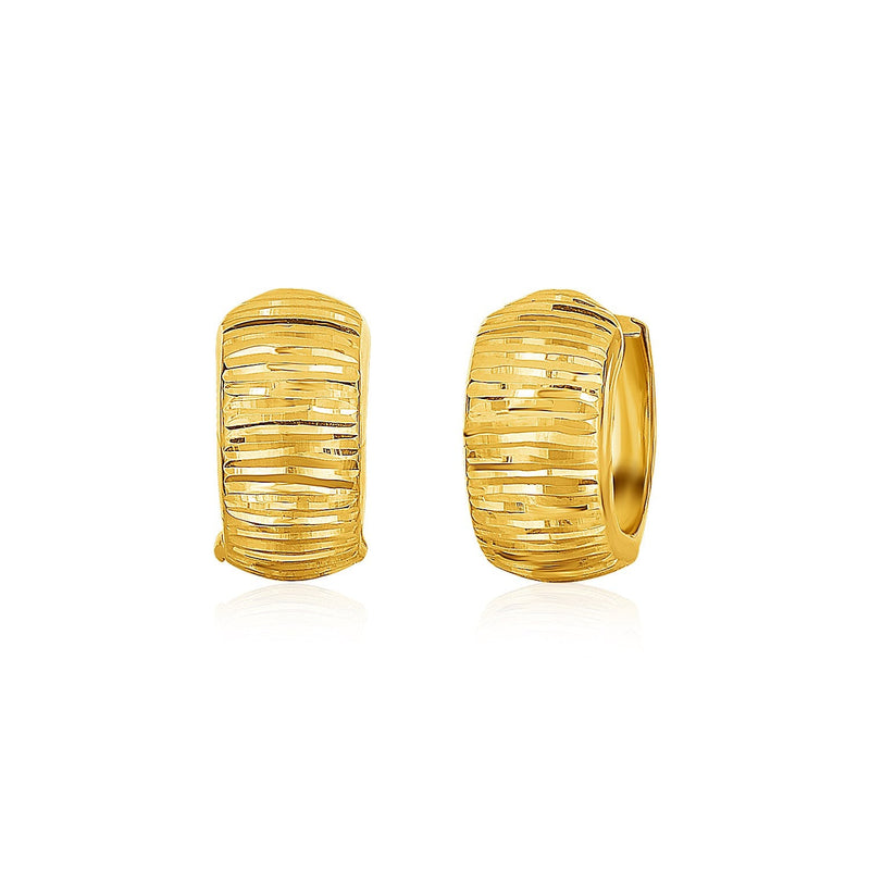 Bids.com 14k Yellow Gold Diamond Cut Hoop Design Earrings Earrings