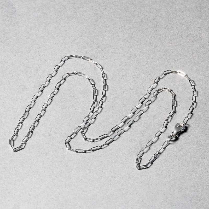 Bids.com 14K White Gold Fine Paperclip Chain (1.5mm) Necklaces